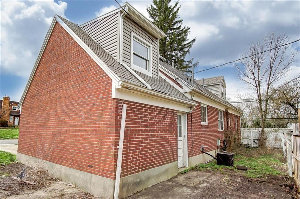 101 North Bromfield Road Dayton, OH 45429 - Photo 19 of 21