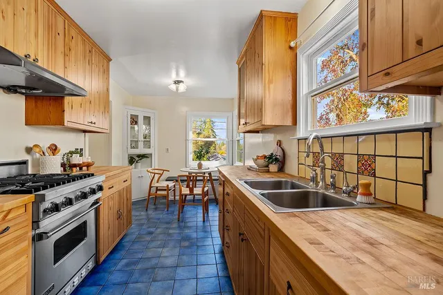 $875,000 | 7859 Anthony Street, Sebastopol, CA 95472