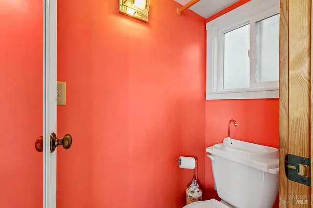 $875,000 | 7859 Anthony Street, Sebastopol, CA 95472