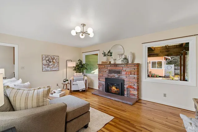 $875,000 | 7859 Anthony Street, Sebastopol, CA 95472