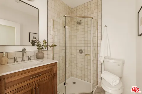 $3,195,000 | 4628 Berryman Avenue, Los Angeles, CA 90230