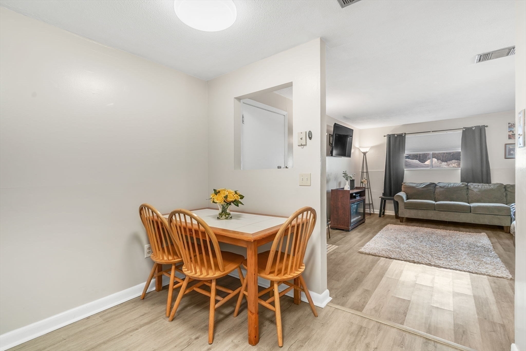 176 Maple Avenue, Unit 18 Rutland, MA 01543 - Photo 7 of 28 Gallery Image 7