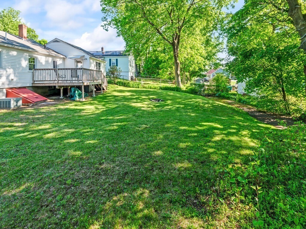 76 Robillard Street Gardner, MA 01440 - Photo 35 of 38