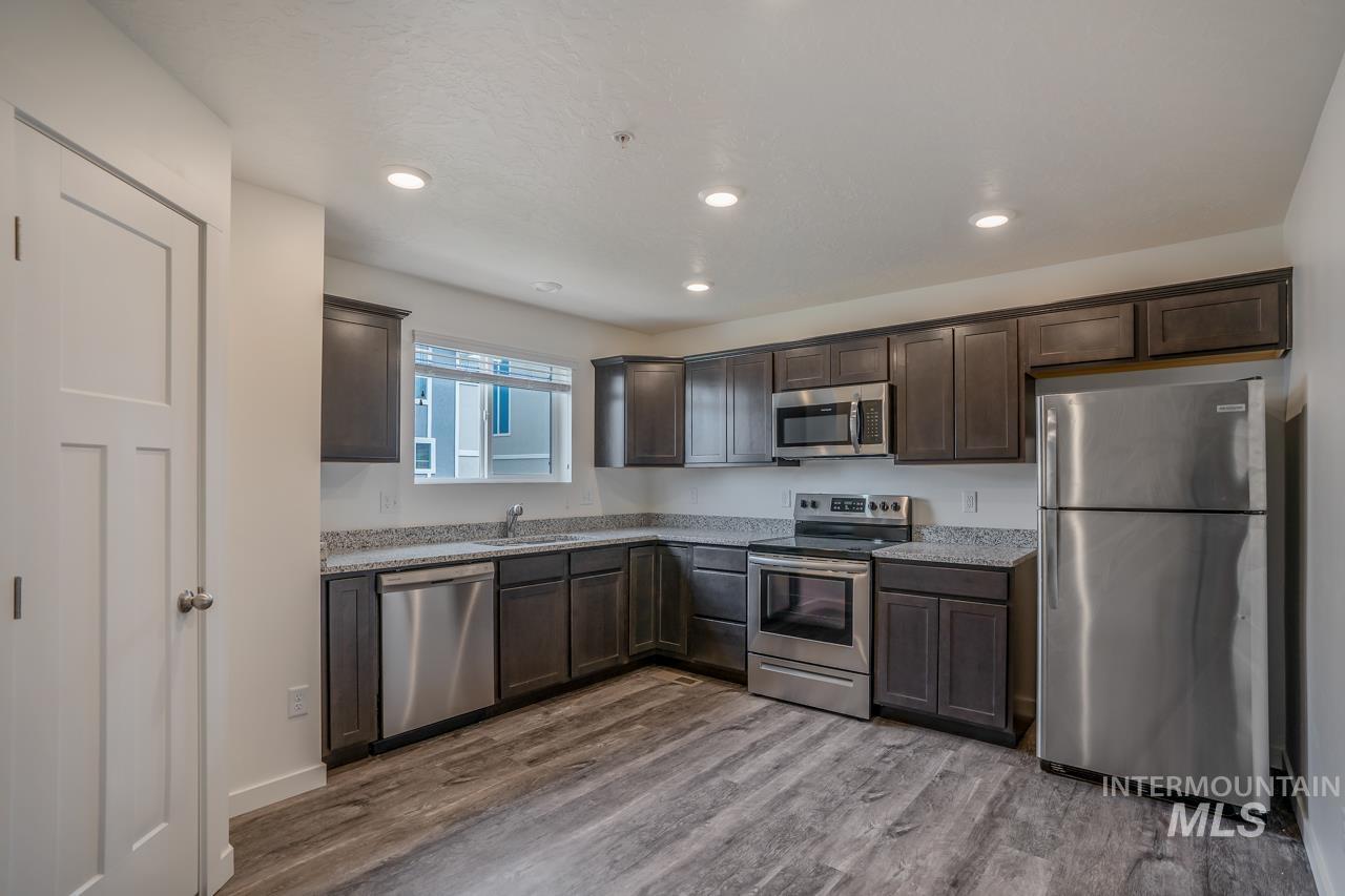 3710 North Centrepoint Way Meridian, ID 83646 - Photo 12 of 25