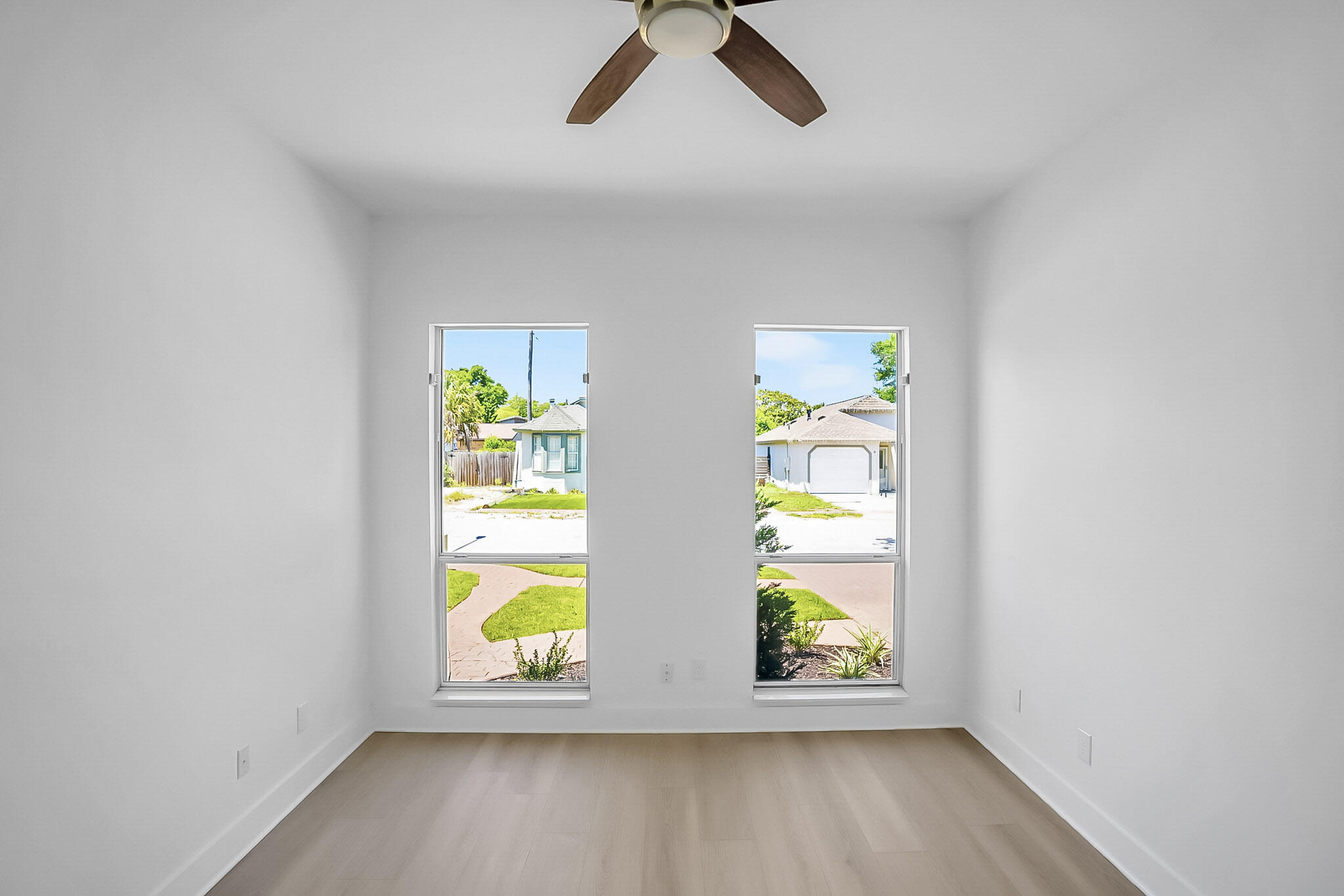 25 Rue D Etretat Destin, FL 32541 - Photo 10 of 34 DSC08201