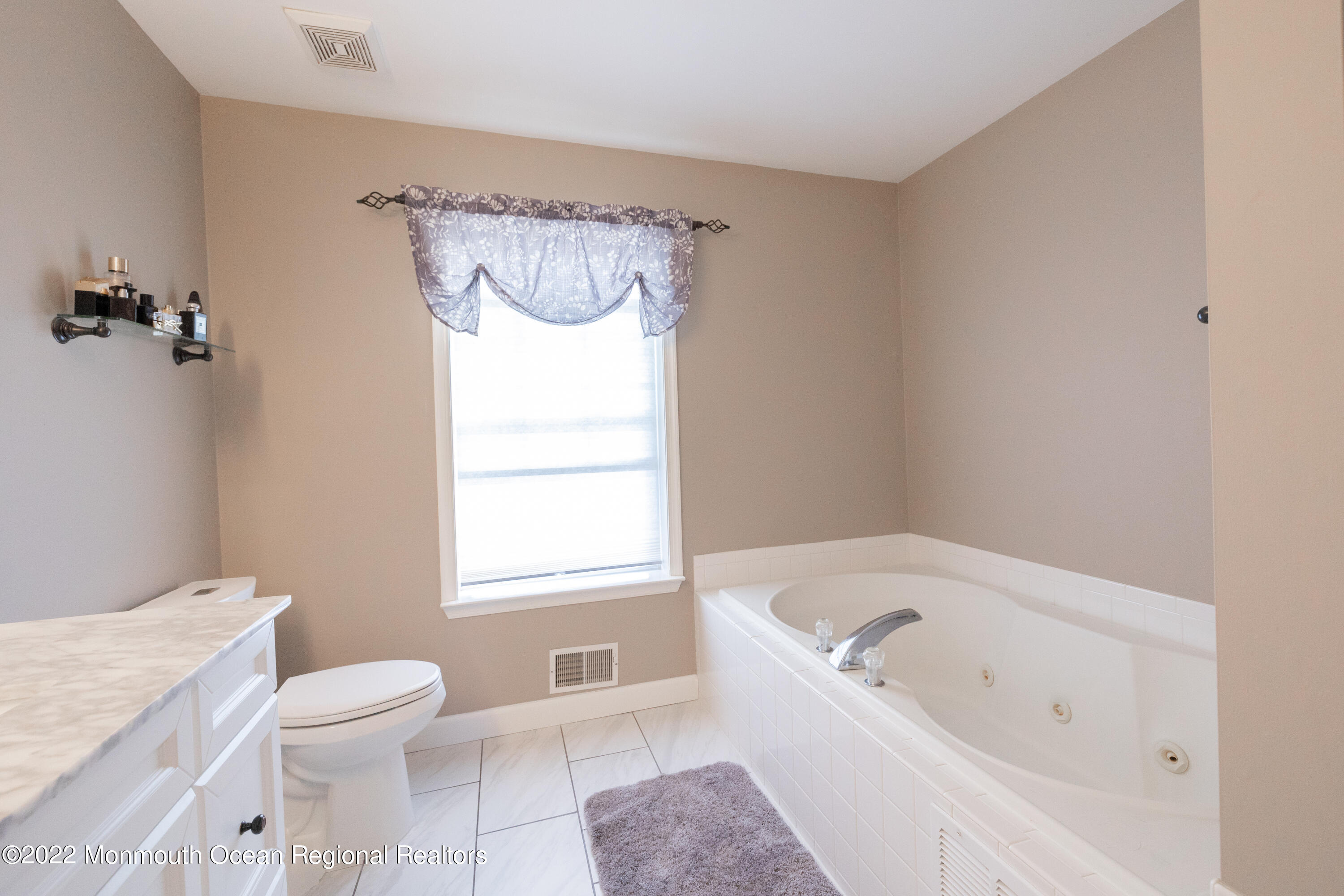 15 Arrowhead Circle Jackson, NJ 08527 - Photo 16 of 28 2022021014421517-4413827162692848595-_33