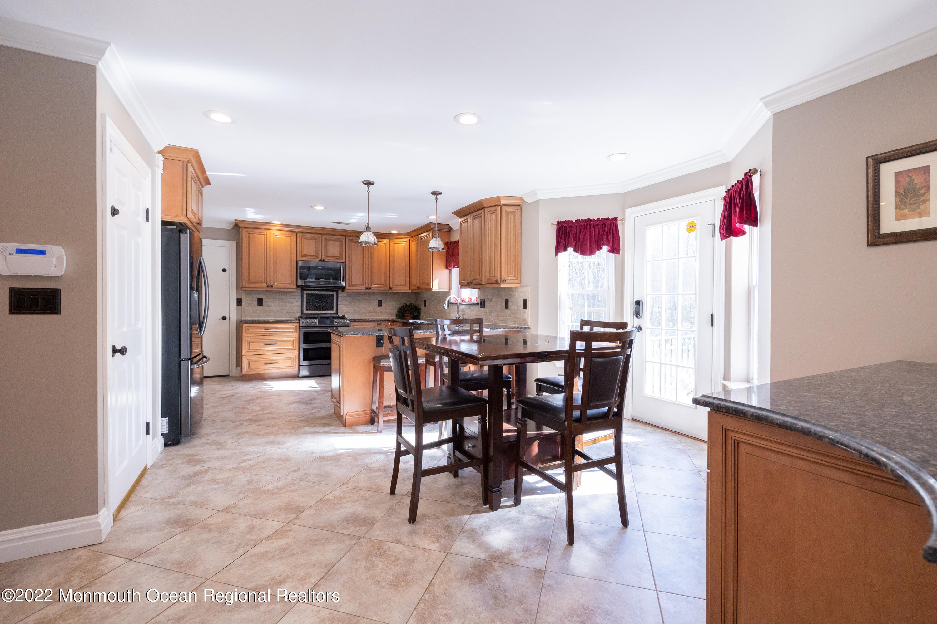 15 Arrowhead Circle Jackson, NJ 08527 - Photo 9 of 28 2022021014421517-6634500106565798406-_33