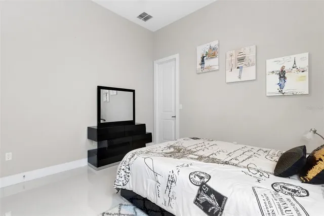 $6,200 | 8921 Artisan Way, Sarasota, FL 34240