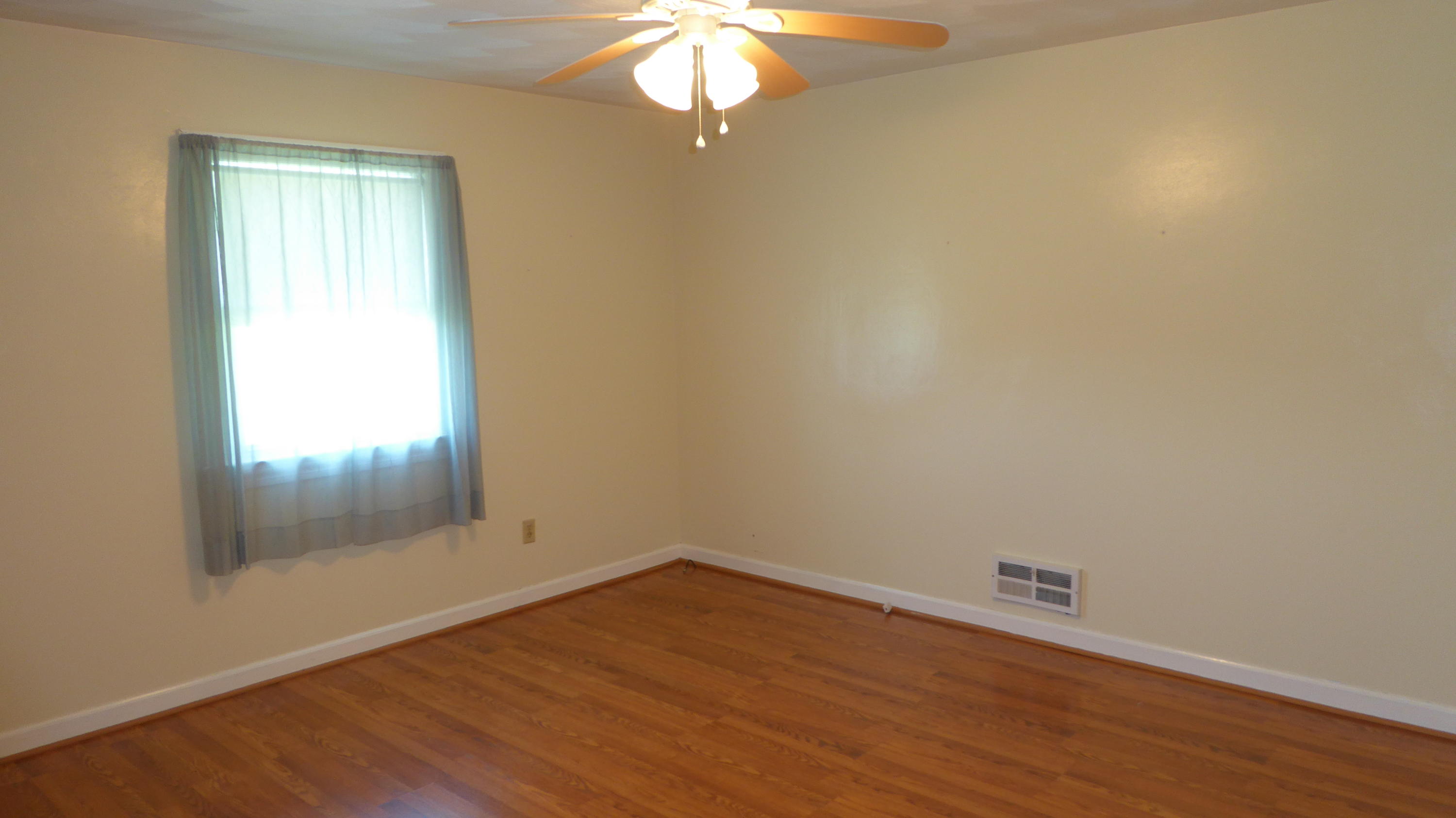 46 Wescott Road Rocky Mount, VA 24151 - Photo 32 of 45 31 Third Bedroom (2)