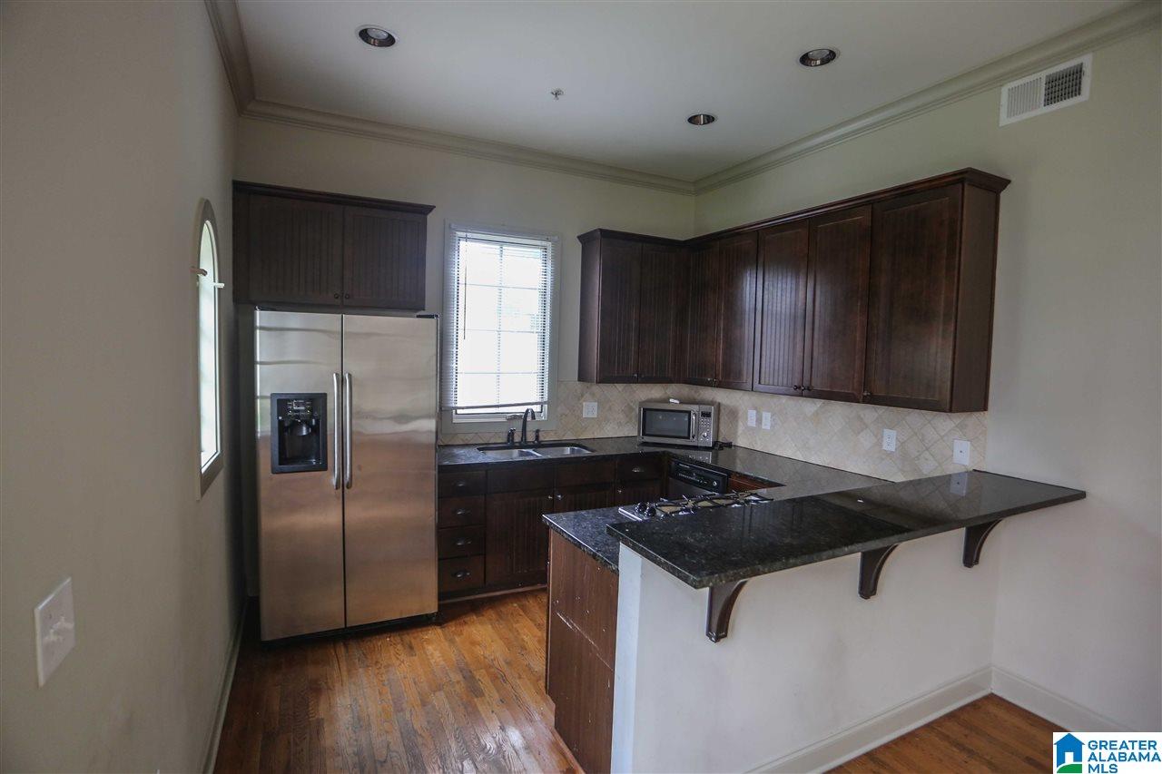 2077 Lancaster Road Birmingham, AL 35209 - Photo 5 of 16