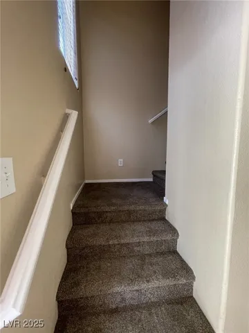 $2,395 | 842 Trout Stream Court, Henderson, NV 89052