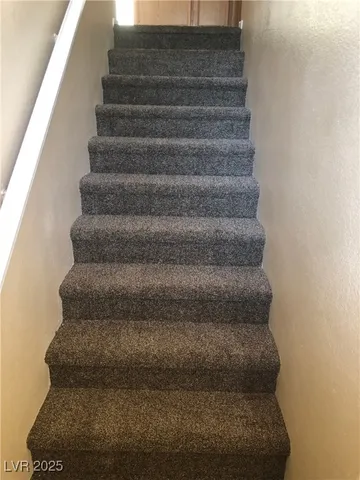 $2,395 | 842 Trout Stream Court, Henderson, NV 89052