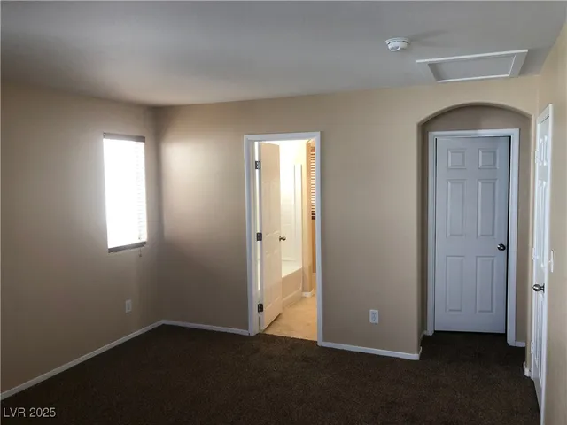 $2,395 | 842 Trout Stream Court, Henderson, NV 89052