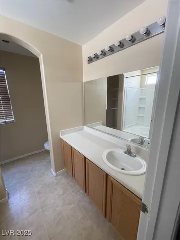 $2,395 | 842 Trout Stream Court, Henderson, NV 89052