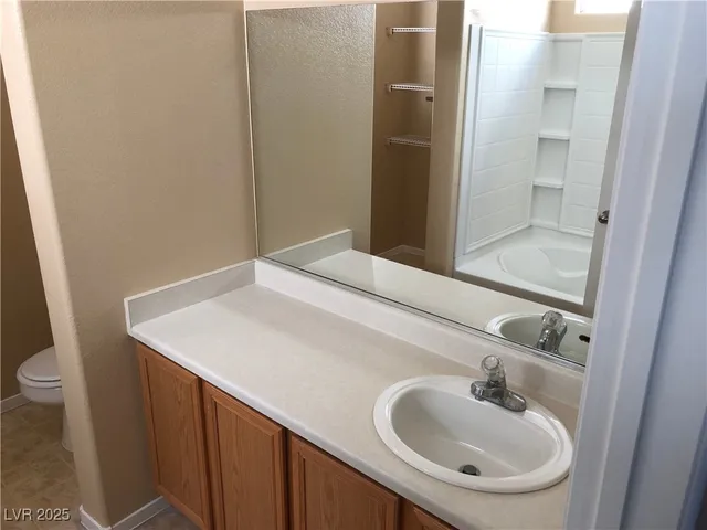 $2,395 | 842 Trout Stream Court, Henderson, NV 89052