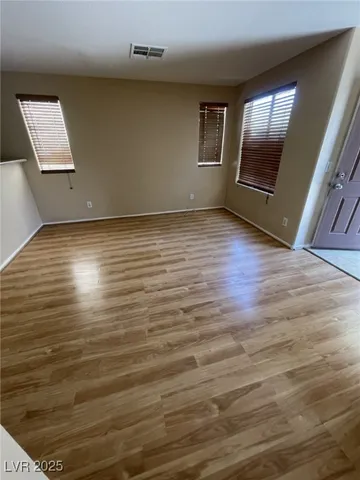 $2,395 | 842 Trout Stream Court, Henderson, NV 89052