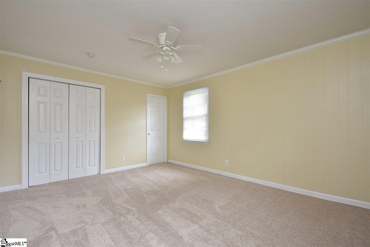 104 Crescent Drive Fountain Inn, SC 29644 - Photo 11 of 26