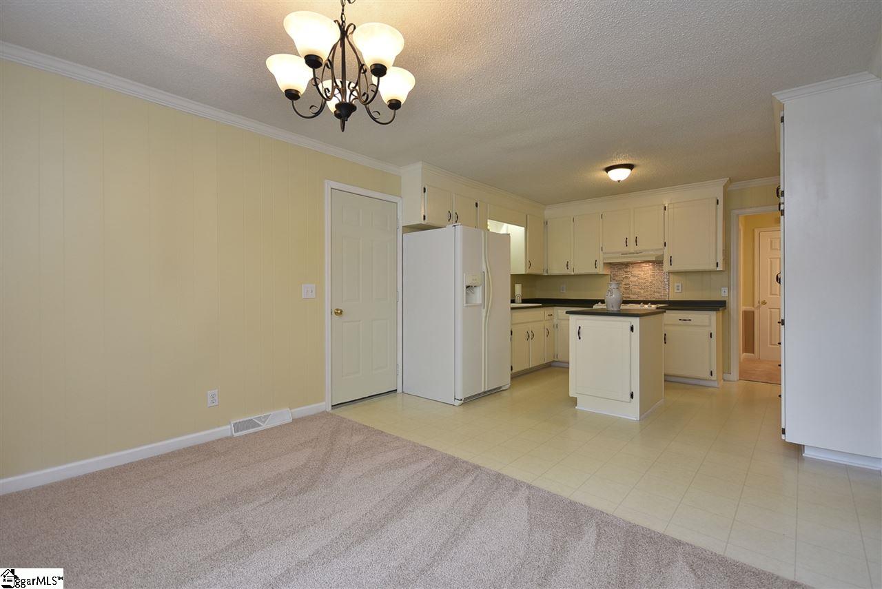 104 Crescent Drive Fountain Inn, SC 29644 - Photo 19 of 26