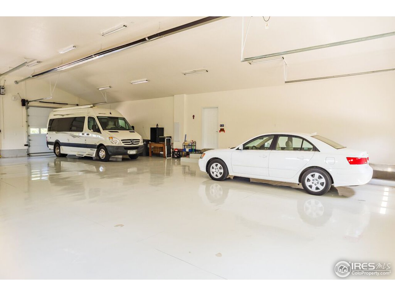 5667 Pioneer Road Boulder, CO 80301 - Photo 19 of 25 9 Car Garage