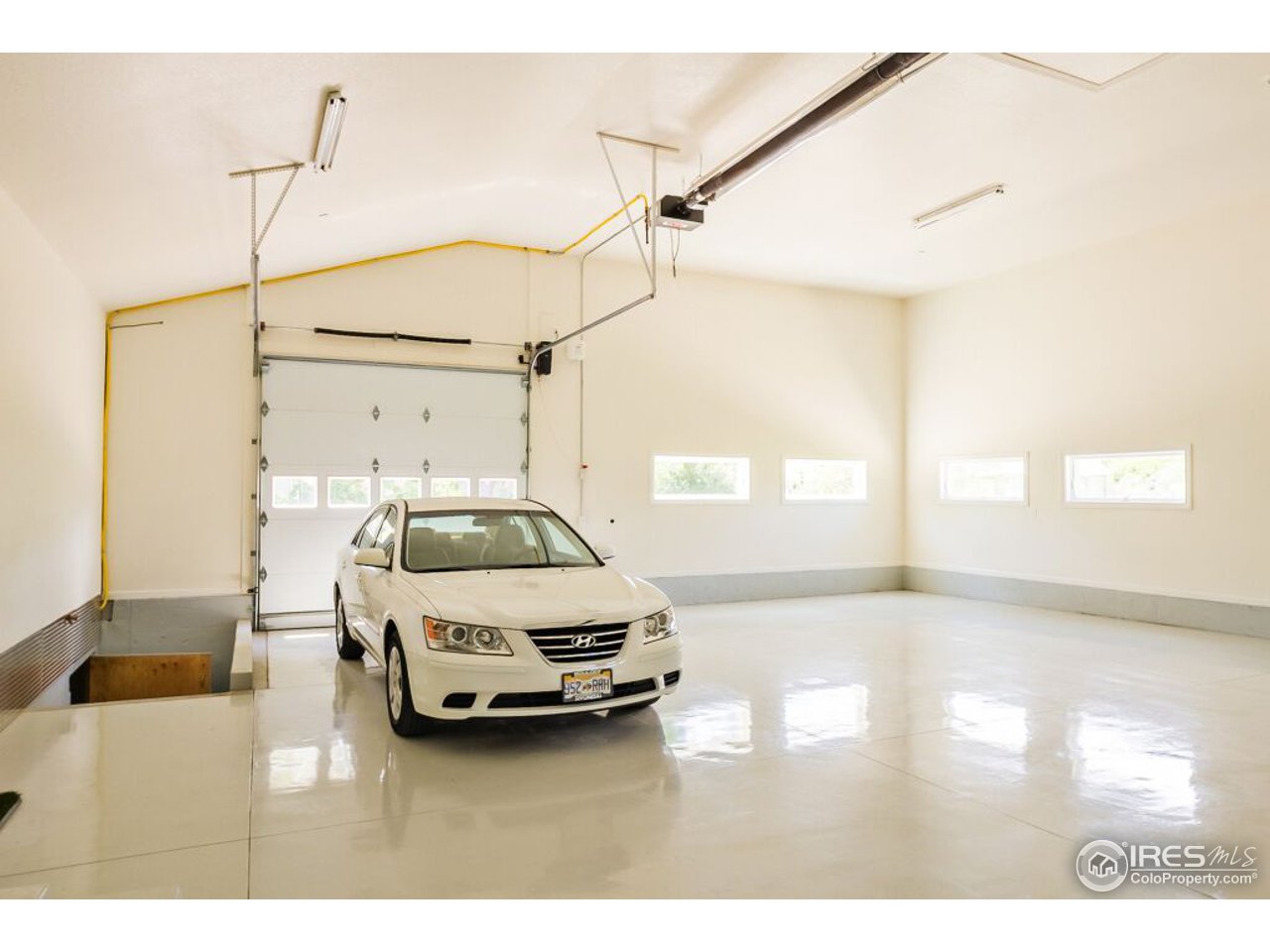 5667 Pioneer Road Boulder, CO 80301 - Photo 20 of 25 9 Car Garage