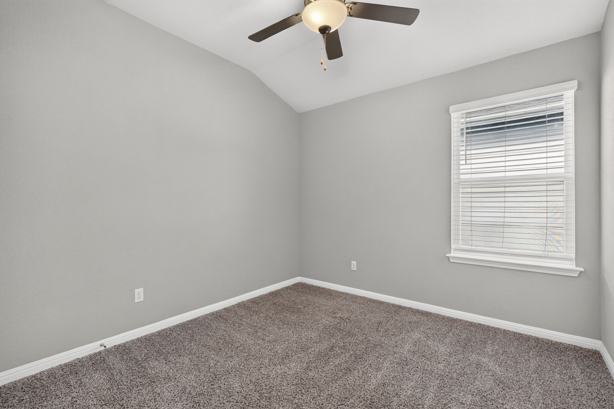 228 El Capitan Loop Dripping Springs, TX 78620 - Photo 18 of 24