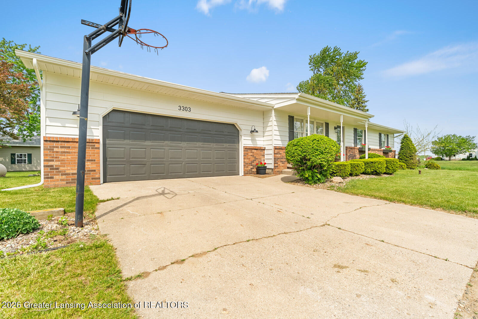 3303 North Krepps Road St. Johns, MI 48879 - Photo 4 of 41