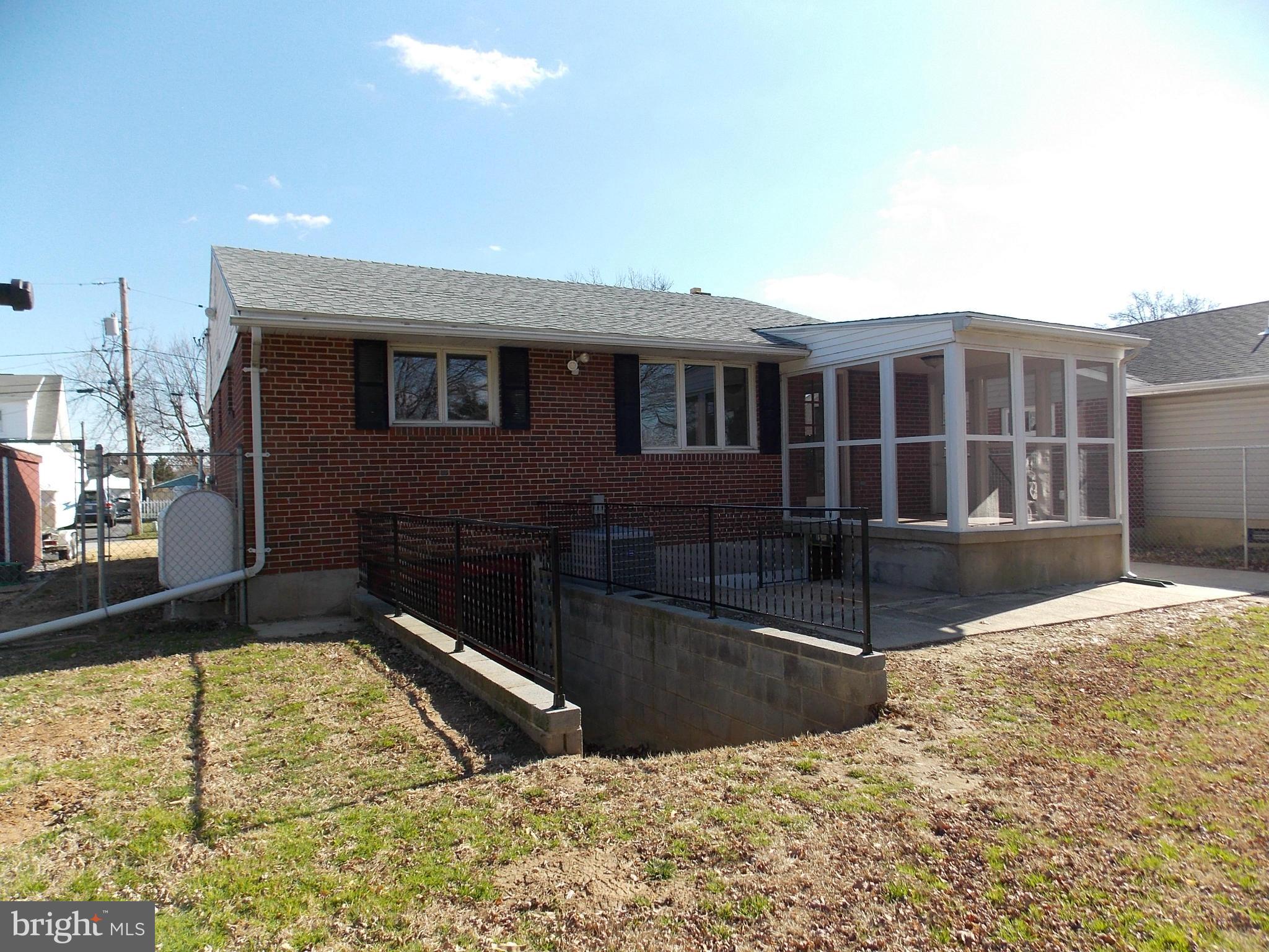 164 Roland Road Pasadena, MD 21122 - Photo 3 of 30 Exterior (Rear)