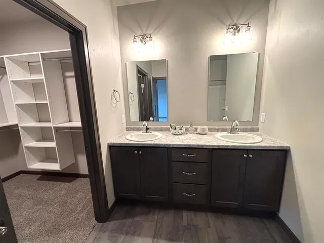 $394,900 | 2070 Bear Paw Trail, Kaukauna, WI 54130