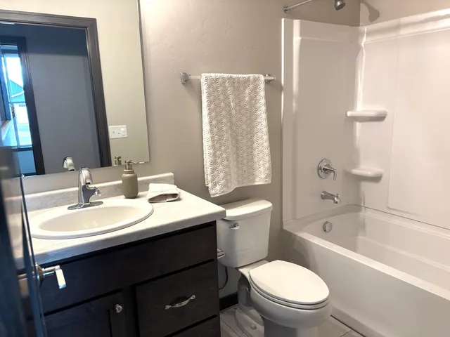 $394,900 | 2070 Bear Paw Trail, Kaukauna, WI 54130