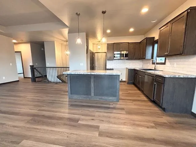 $394,900 | 2070 Bear Paw Trail, Kaukauna, WI 54130