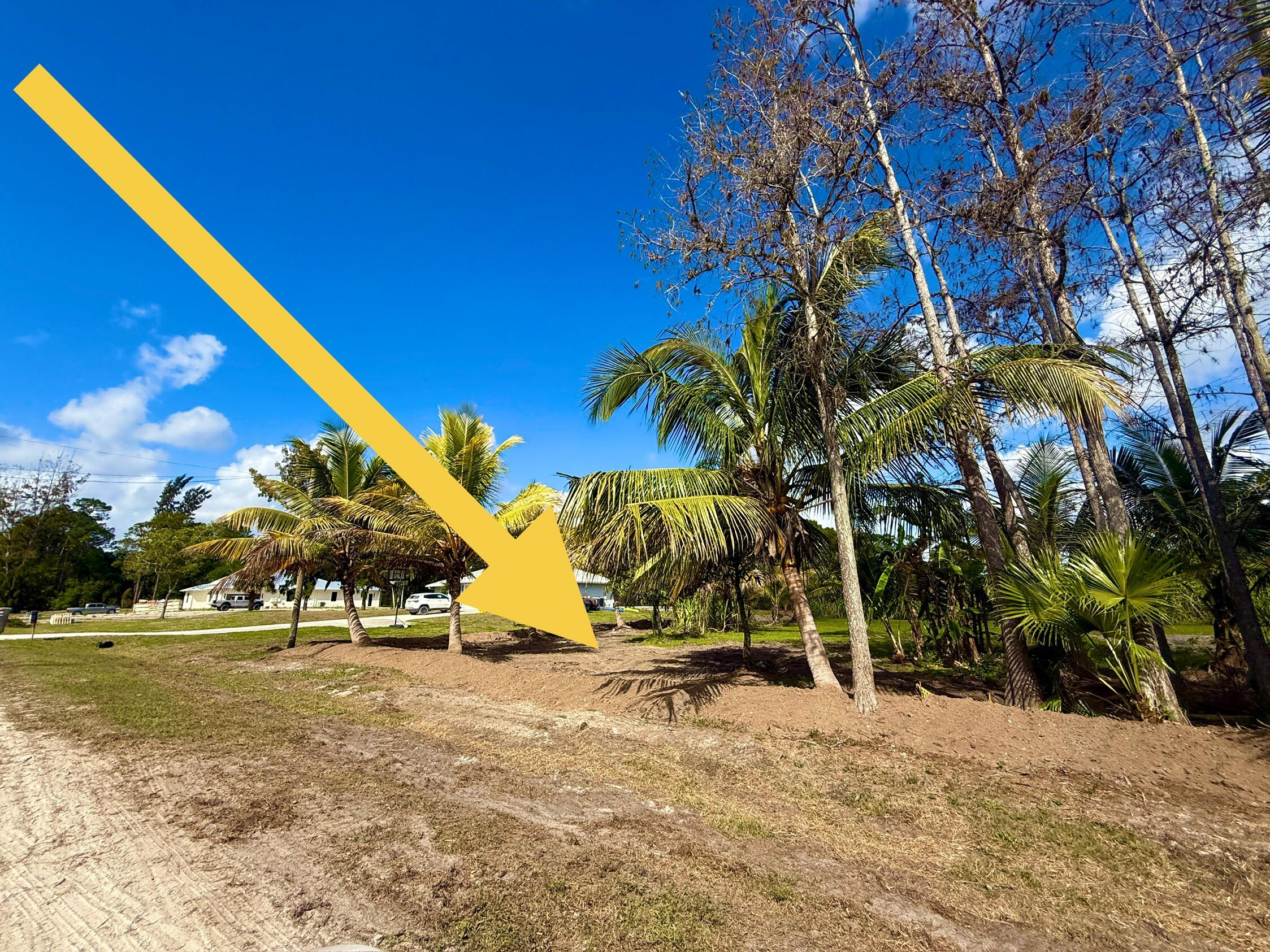 17853 60th Loxahatchee, FL 33470 - Photo 10 of 37 a view of outdoor space with seating area