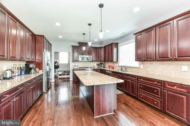 $4,500 | 15783 Berkhamstead Place, Leesburg, VA 20176