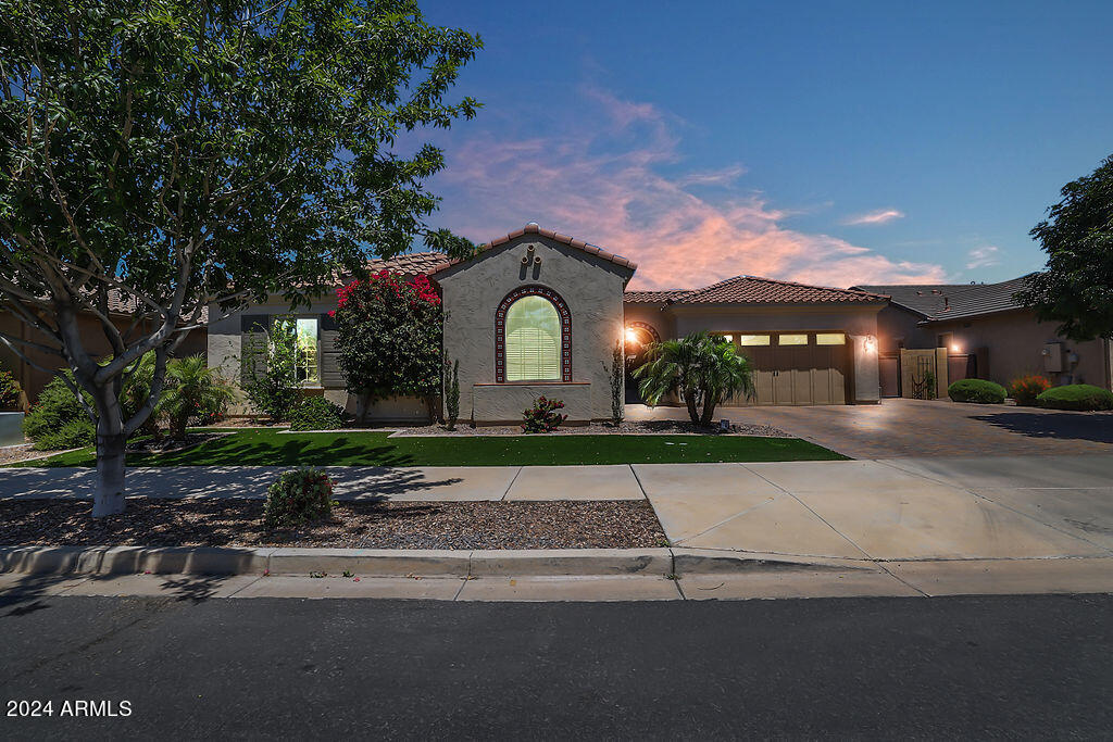 22300 East Quintero Road Queen Creek, AZ 85142 - Photo 4 of 56 IMG_9227