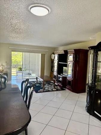 $179,900 | 8105 Northwest 61st Street, Unit A312, Tamarac, FL 33321