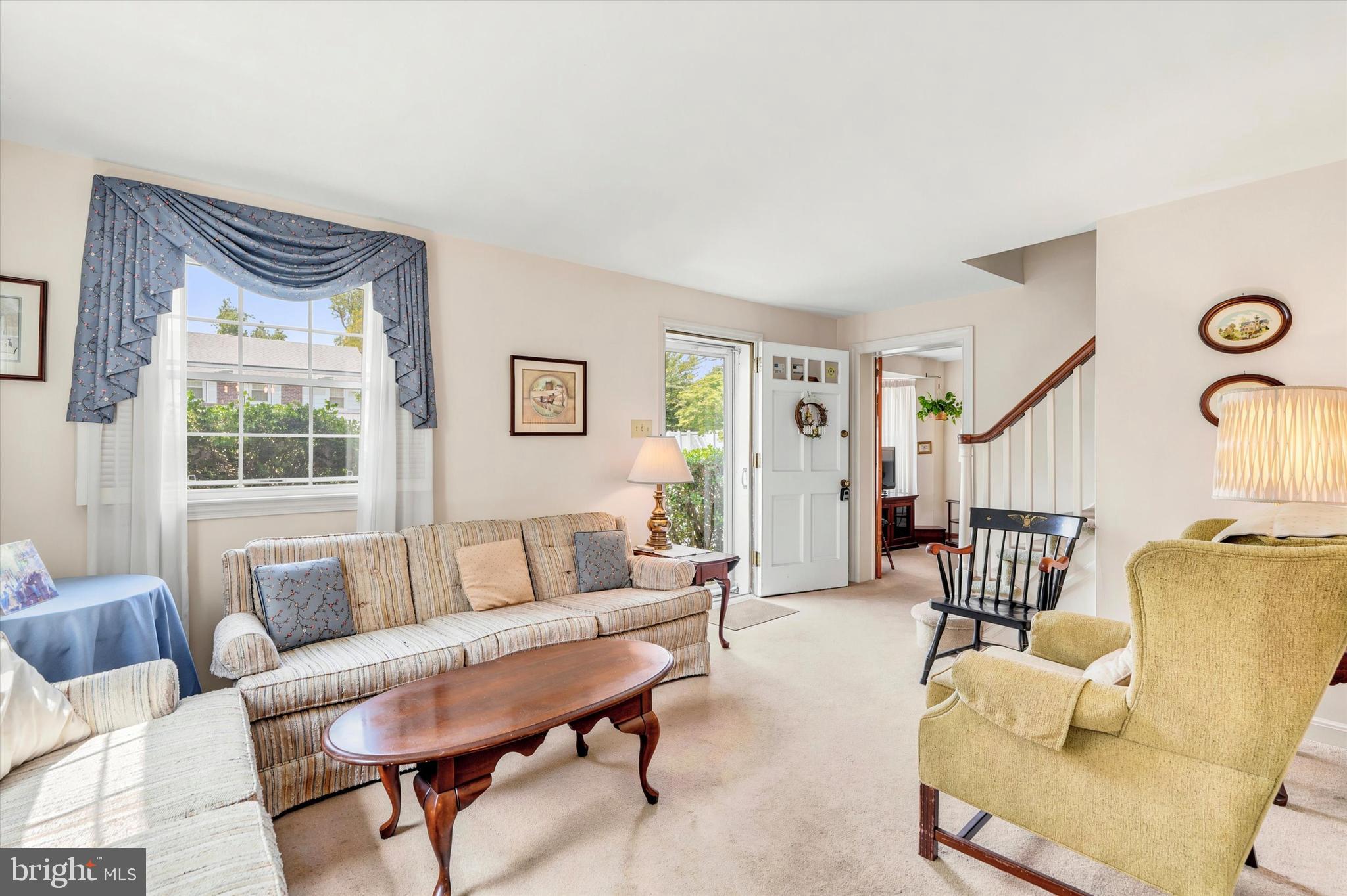 204 Flintlock Road Drexel Hill, PA 19026 - Photo 5 of 35