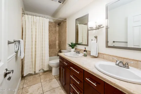 $1,375,000 | 9626 North 33rd Street, Phoenix, AZ 85028
