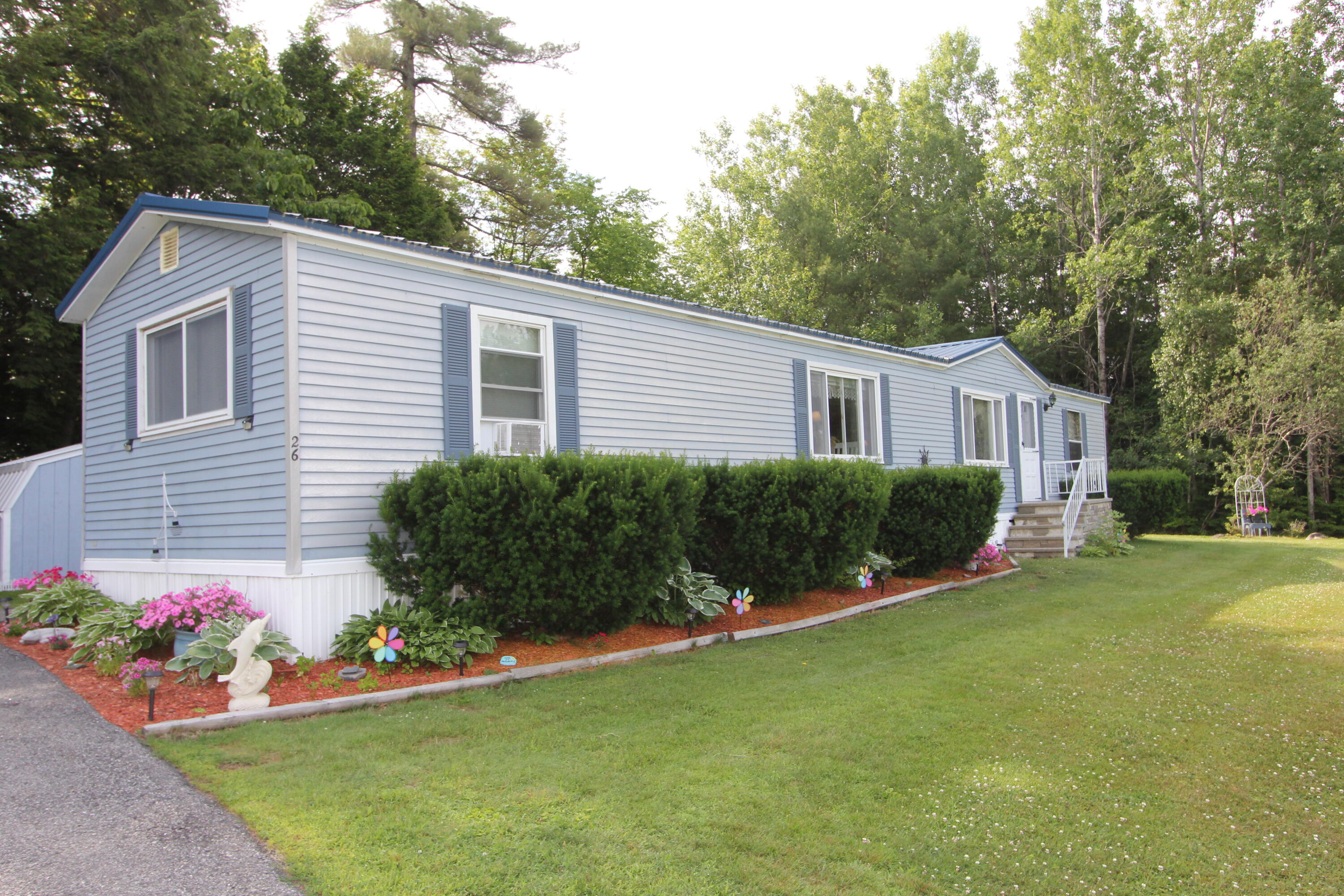 26 Begin Terrace Sabattus, ME 04280 - Photo 2 of 52 IMG_2295
