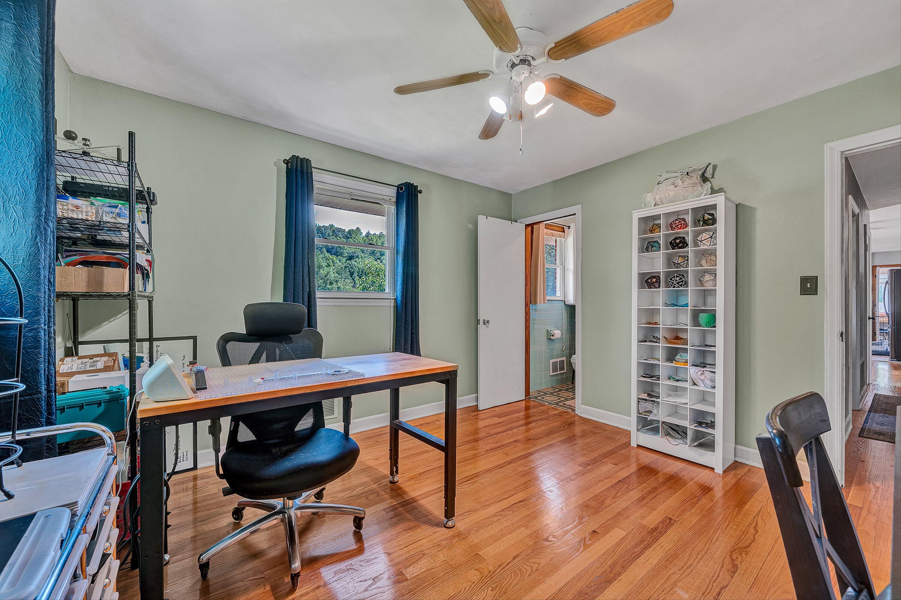 17 Valley View Road Hardy, VA 24101 - Photo 23 of 48 29-VM-00867