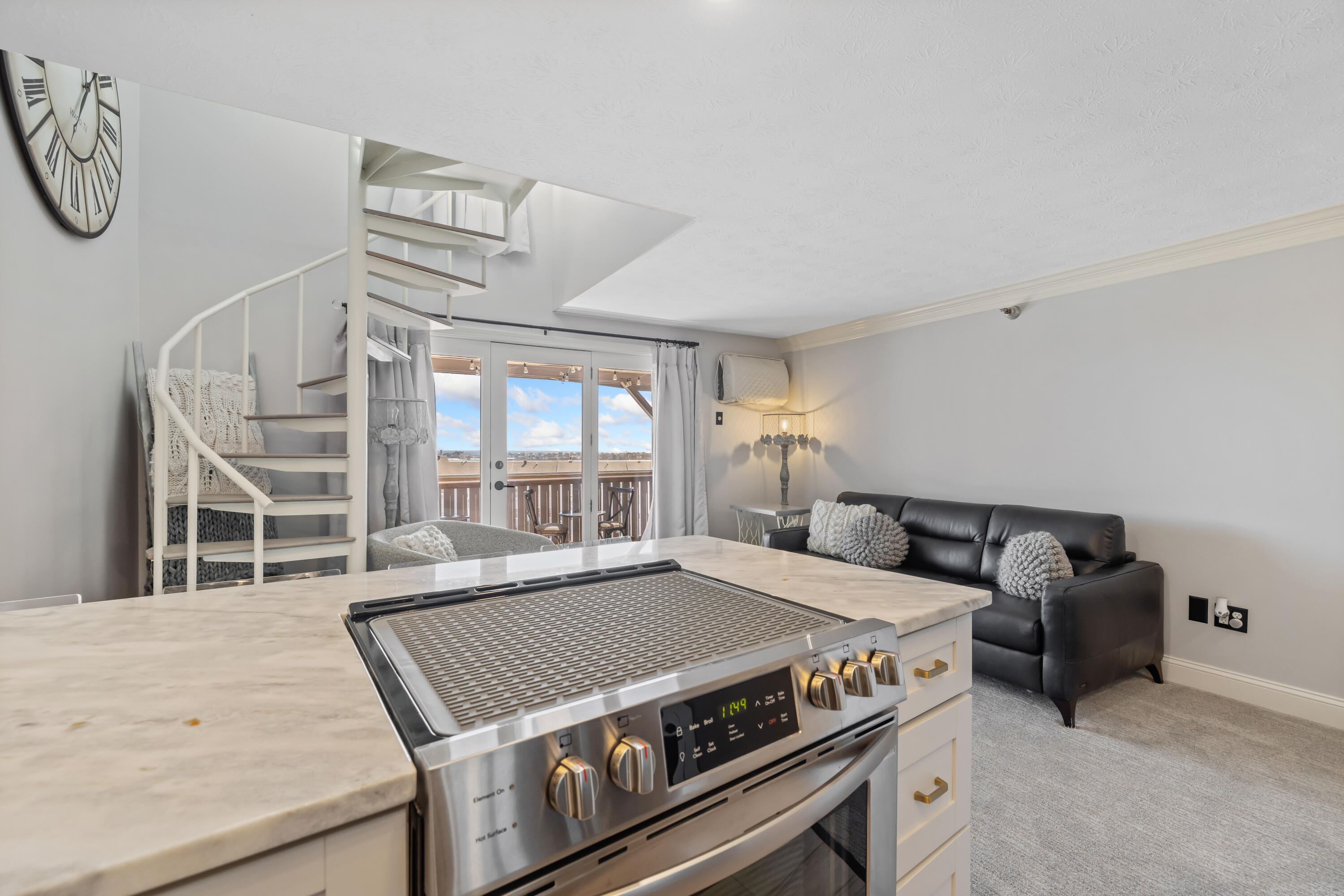 1801 Post Road, Unit 171 Wells, ME 04090 - Photo 11 of 39 Kitchen with views of porch