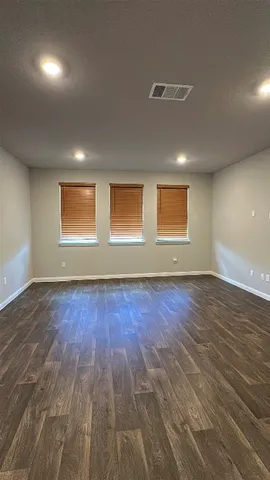 $2,050 | 283 Carolina Buckthorn Drive, Kyle, TX 78640