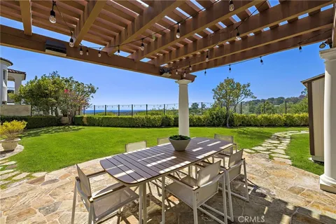 $8,950,000 | 28 Sandy Cove, Newport Coast, CA 92657