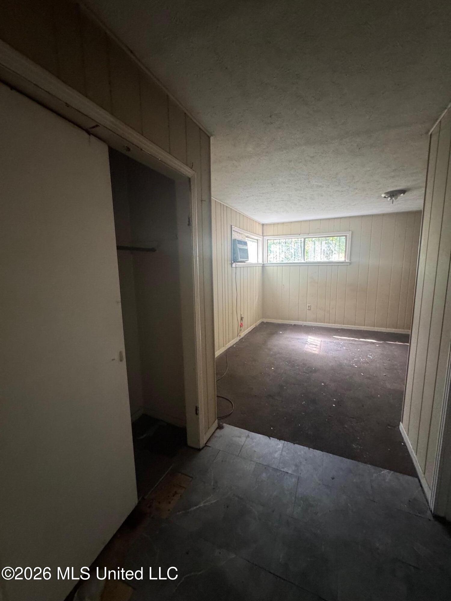 2662 Key Street Jackson, MS 39212 - Photo 8 of 16 IMG_7921