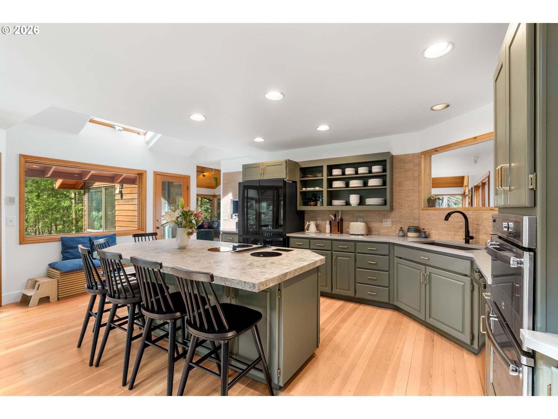 2000 Paradise Ridge Place Mosier, OR 97040 - Photo 13 of 48