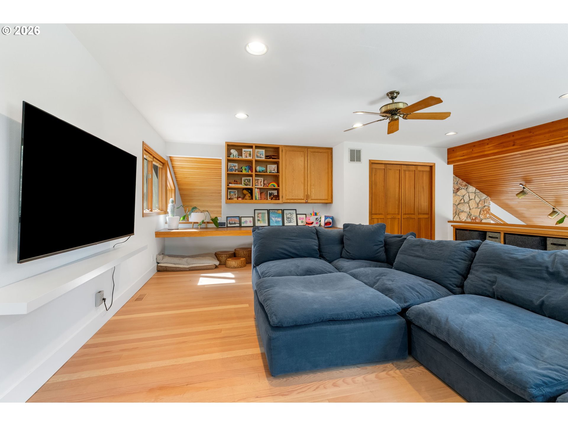 2000 Paradise Ridge Place Mosier, OR 97040 - Photo 27 of 48