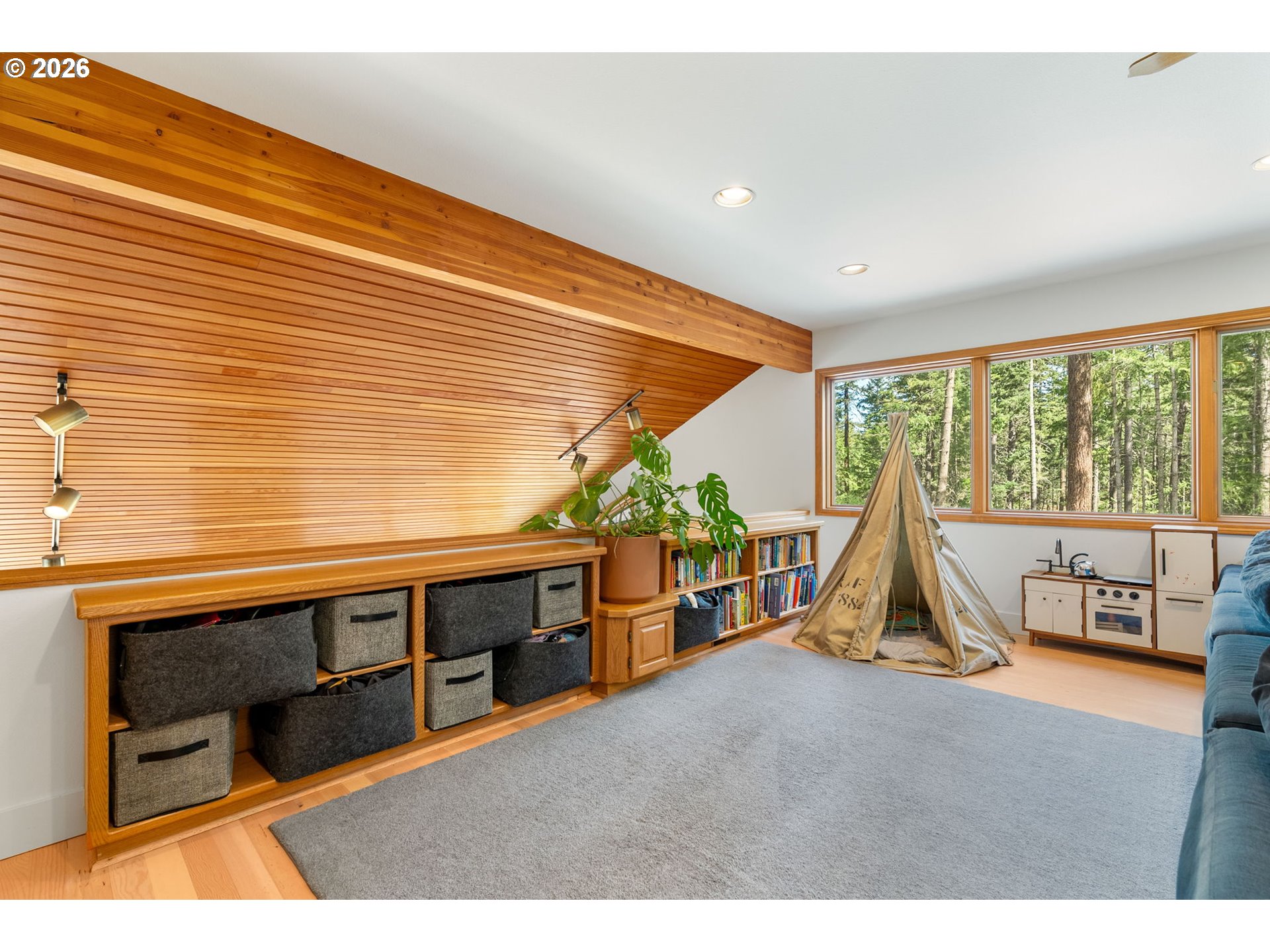 2000 Paradise Ridge Place Mosier, OR 97040 - Photo 29 of 48