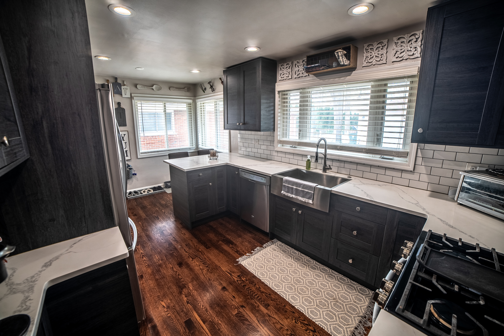 632 Forestview Avenue Park Ridge, IL 60068 - Photo 6 of 23 Gallery Image 6