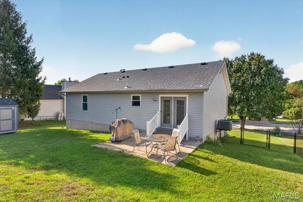 2045 Rosedale Court Arnold, MO 63010 - Photo 33 of 34 Gallery Image 33