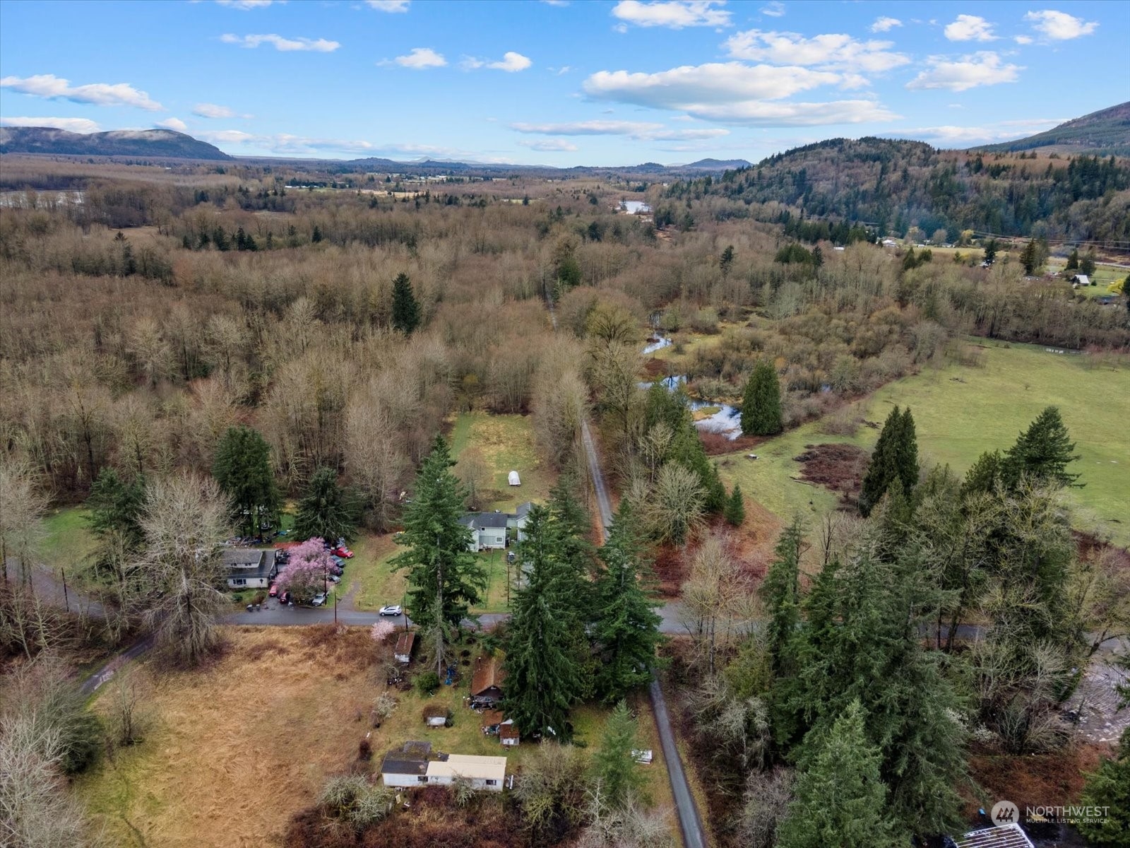 8357 Robinson Road Sedro-Woolley, WA 98284 - Photo 18 of 19 Gallery Image 18