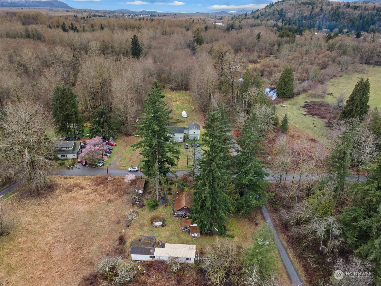 8357 Robinson Road Sedro-Woolley, WA 98284 - Photo 8 of 19 Gallery Image 8