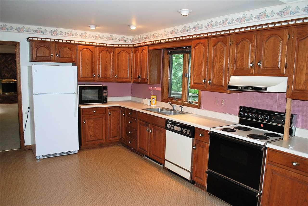 89 Grand Hollow Road Warren, VT 05674 - Photo 9 of 34 Gallery Image 9
